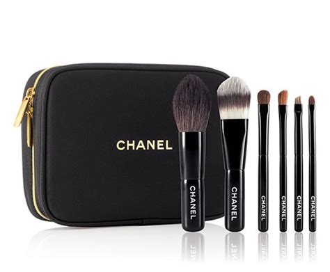 chanel holiday brush set 2019|ULTIMATE ALLURE Makeup set .